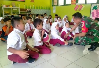 Pembentukan karakter siswa di sekolah wilayah binaan 