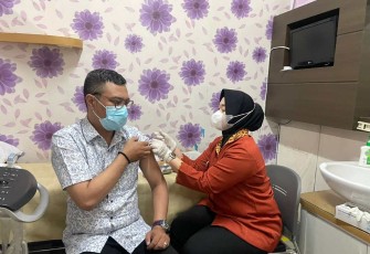 Vaksinasi Booster di RSAU Soemitro Lanud Muljono