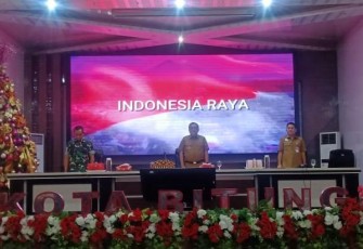 Walikota Bitung (tengah) saat membuka kegiatan sosialisasi rekrutmen Komcad TNI Matra Darat