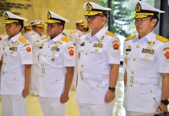 Kenaikan pangkat pejabat utama TNI AL