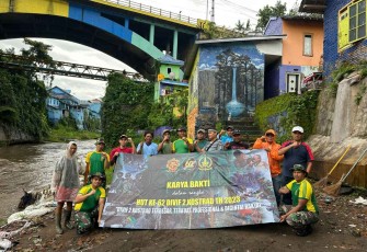 Karya bakti prajurit Menarmed 2 Kostrad 