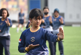 Latihan beladiri prajurit Kolinlamil 