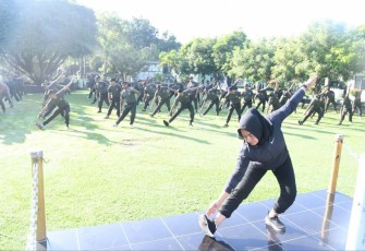 Olahraga bersama prajurit Kodim 0802/Ponorogo, Jum'at (12/5)