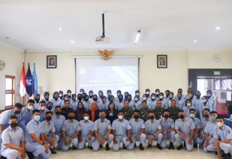 Internalisasi Nilai-Nilai Pancasila Bagi Generasi Muda dan Keluarga TNI AL di STIKES Hang Tuah Surabaya 