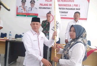 Wabup Pasaman Sabar AS Lantik Pengurus PMI Kecamatan Lubuk Sikaping 