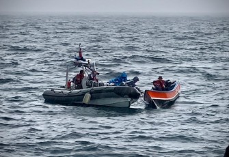 Penyelamatan perahu nelayan di perairan Salawati