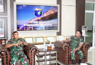 Pangdam XII/Tpr Mayjen TNI Iwan Setiawan menerima kunjungan Danlantamal XII/Pontianak 
