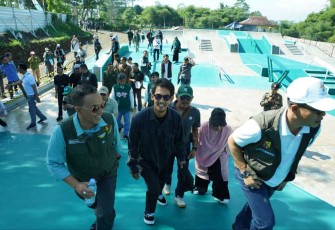 Denda Alamsyah saat meninjau kesiapan venue 