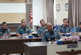 Danwing Udara 1 Kolonel Laut (P) Dani Achnisundai saat vidcon 