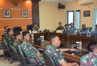 Inservice Training Materi Pengamanan VVIP secara virtual di Lanudal Juanda, Sidoarjo, Sabtu (8/7)