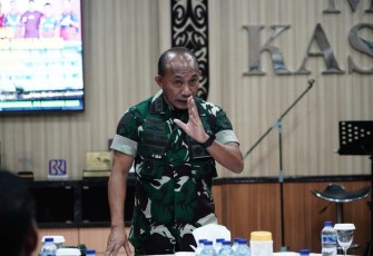 Pangdam Kasuari Mayjen TNI Gabriel Lema 