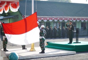 Upacara bendera HUT Kemerdekaan RI ke -78 di Korem 081/DSJ, Madiun, Kamis (17/8)