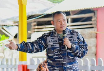 Kadispen Lantamal IX/Ambon Kapten Laut (P) Agus Wijaya