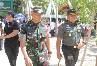 Pangdam V Brawijaya Mayjen TNI Farid Makruf 