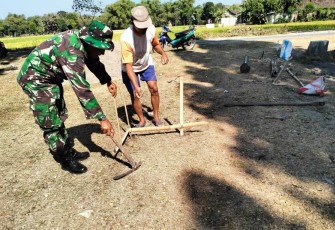 Bangun talud wilayah desa binaan