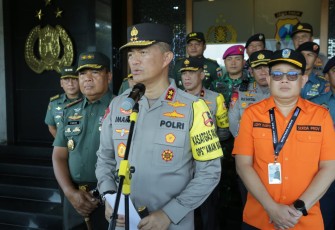 Kapolda Jatim Irjen Pol Imam Sugianto 