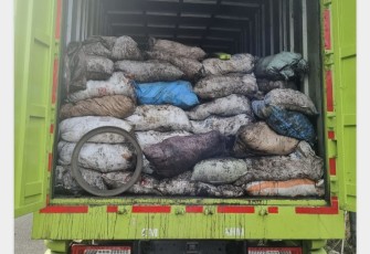 Truck box batubara ilegal
