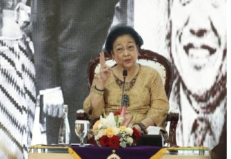 Megawati Soekarnoputri memberikan keterangan pers di gedung Lemhanas RI Jakarta, Sabtu (20/5)