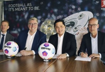 Ketum PSSI Erick Thohir bersama pengurus DFL di Frankfurt Jerman 