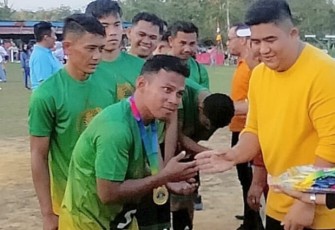 Bupati Roby Tutup Turnamen Bukit Batu Cup V Bintan 2023