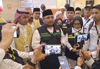 Kemenag Yaqut Cholil Qoumas saat memberikan keterangan pers 