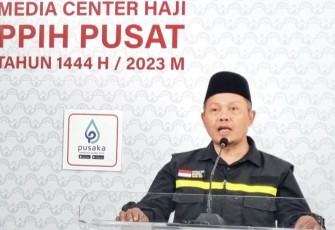 Koordinator Media Center Haji (PPIH) Pusat Dodo Murtado saat memberikan keterangan pers di Jakarta, Sabtu (8/7)