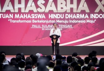 Presiden Joko Widodo saat membuka Mahasabha ke XIII di Palu Sulteng, Rabu (30/8)