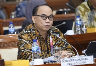 Menkominfo Budi Arie Setiadi saat rapat kerja bersama Komisi I DPR RI di Jakarta, Senin (4/9)