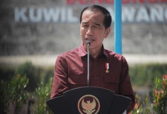 Presiden RI Joko Widodo saat memberikan sambutan pada peresmian bendungan Kuwil-Kawangkoan