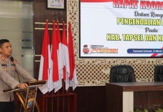 Kapolres Tapanuli Selatan (Tapsel), AKBP Imam Zamroni, SIK, MH, memimpin rapat koordinasi (Rakor) terkait pengendalian inflasi di wilayah hukumnya, pada Jumat (31/3/2023) siang di Aula Pratidina Mako Polres setempat.
