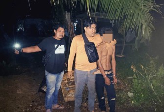 Tersangka saat diamankan