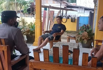 Personel Polsek Air Besi Sambangi Warga untuk waspada terhadap gangguan Kamtibmas