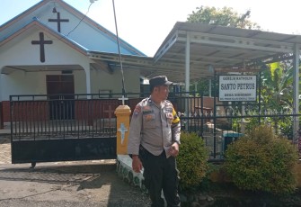 Polres Bengkulu Tengah Saat Pengamanan Ibadah Umat Kristiani