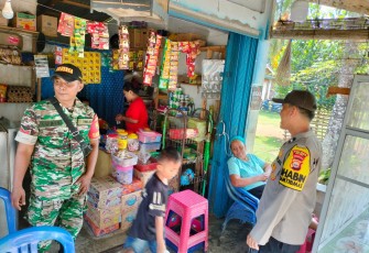 Bersama Personel TNI, Polsek Semidang Alas Maras Patroli Dialogis