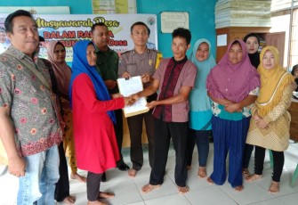 Bhabinkamtibmas Mediasi Warga Bertikai Gara-Gara Aliran Air Sawah