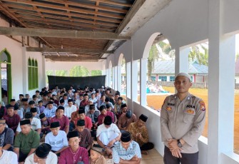 Antisipasi Gangguan Kamtibmas, Polsek Giri Mulya Lakukan Pengamanan Salat Idulfitri
