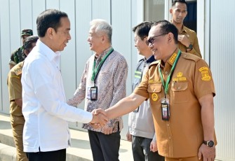 Wali Kota Helldy Agustian, saat sambut Kunker Presiden Jokowi di PT Lotte Chemical