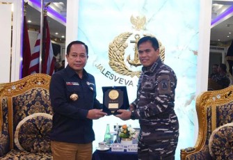 Kepala Bakamla RI saat Bertemu Kasal
