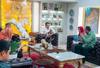 Bamsoet saat menerima panitia Festival Jamu Gendong Nusantara, di Jakarta, Rabu (6/9/23).
