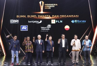 Bank Jatim saat Raih Penghargaan Best BUMD Digital Innovation