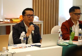 BP Batam saat melaksanakan konsinyering Pembahasan Rancangan Peraturan Kepala (Perka) BP Batam tentang Penyelenggaraan Kawasan Ekonomi Khusus (KEK) Batam di Harris Hotel Batam Center, Senin, (6/3/2023). 