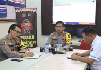 Kapolres, AKBP Imam Zamroni, SIK, MH,mengikuti virtual zoom dari Ruang Vidcon Mapolres Tapsel  menyampaikan, pihaknya lakukan hal itu, guna mempermudah pemberantasan narkoba. Dengan adanya dukungan masyarakat, ia berharap akan persempit ruang gerak peredaran narkoba.