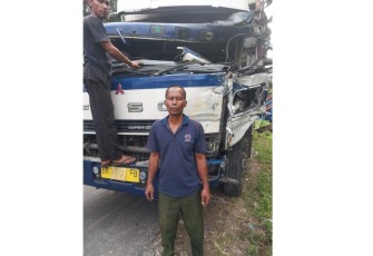 Kondisi salah satu Truk usai insiden kecelakaan di Batang Toru Tapsel