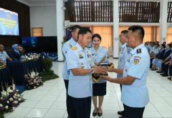 Danseskoau Resmi Menutup Pendidikan Sesau A-18 