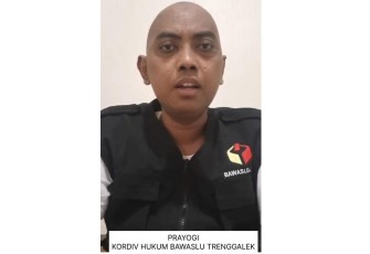 Kordiv Hukum Bawaslu Kabupaten Trenggalek Prayogi