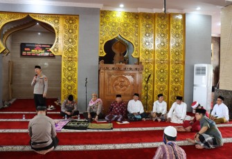 Polda Bengkulu Kembali Gelar Jum’at Curhat di Masjid Baitul Izza