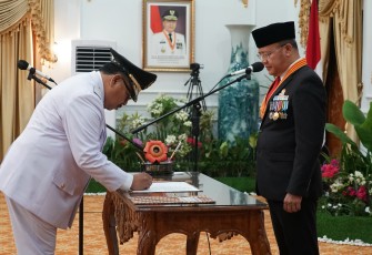 Gubernur Rohidin Resmi Lantik Pj Wali Kota Bengkulu