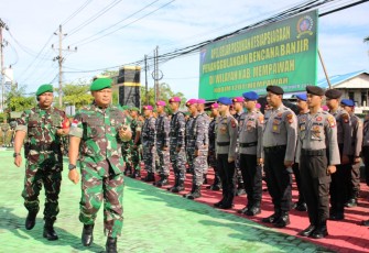 Danrem 121/ABW saat Cek Kesiapan Personel 