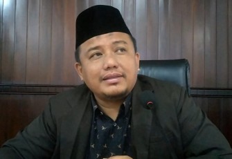 Ketua Komisi I, DPRD Kabupaten Trenggalek, Alwi Burhanudin, saat dikonfirmasi setelah rapat kerja bersama OPD mitra kerja, di Gedung Graha Paripurna DPRD Kabupaten Trenggalek, Jum'at (28/7/2023).