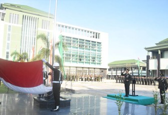 Danrem 031/WB saat Pimpin Upacara Peringatan Hari Pahlawan Tahun 2023